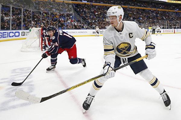 国足阵容进行大幅调整